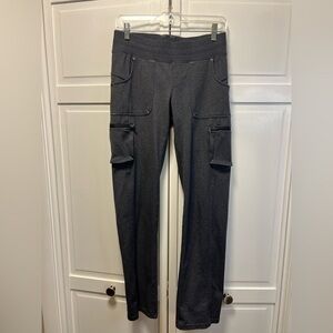 Athleta North Peak Cargo Pants Size Women's Small Color Gray